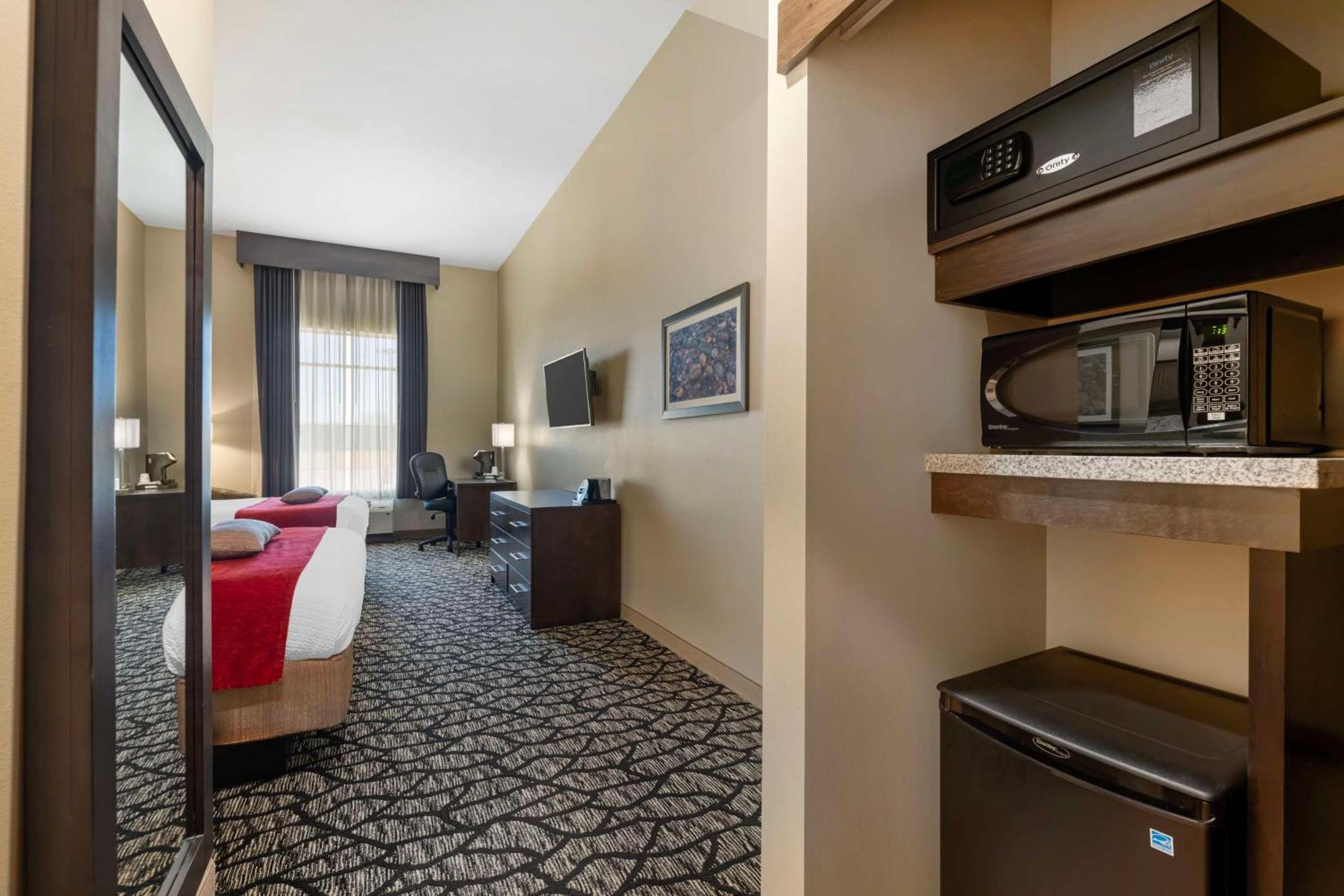 Best Western Plus Lakeview Hotel Madison Extérieur photo